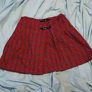 Red skort